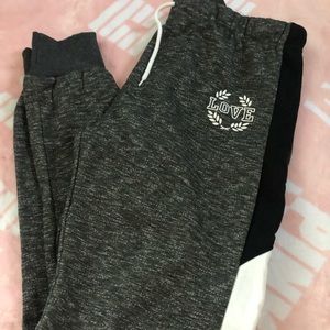 Supernova joggers